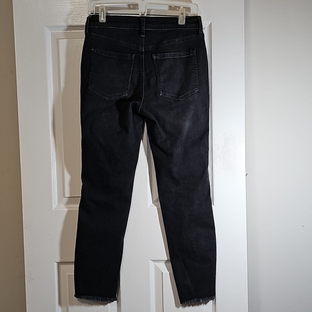 Chicos Black Jeans Define Me Denim Straight Leg Fringe Raw Hem Ankle Size 2 - Picture 2 of 7
